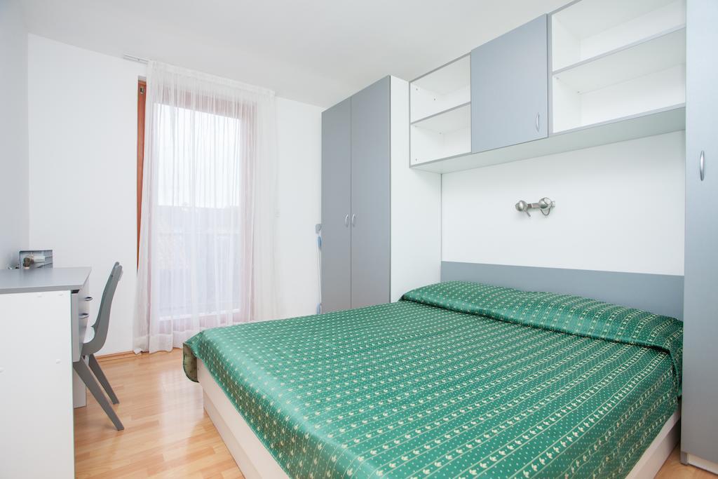 Apartments Prenc Pisuko Rovinj Room photo