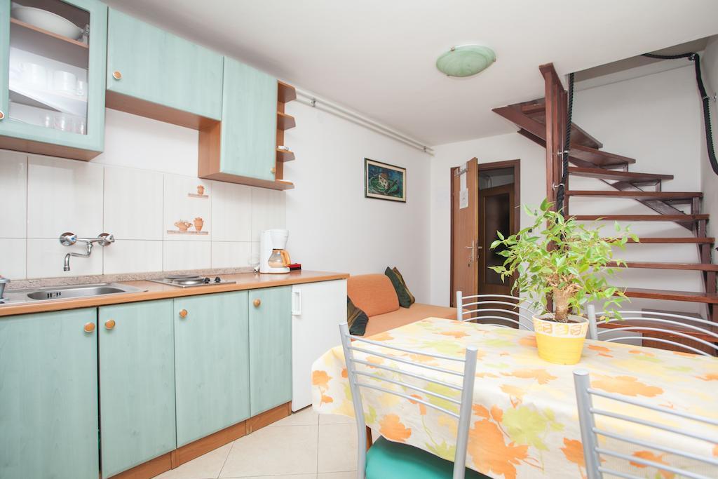 Apartments Prenc Pisuko Rovinj Room photo